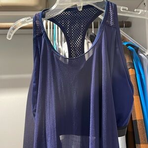 Lululemon open back tank top sports bra